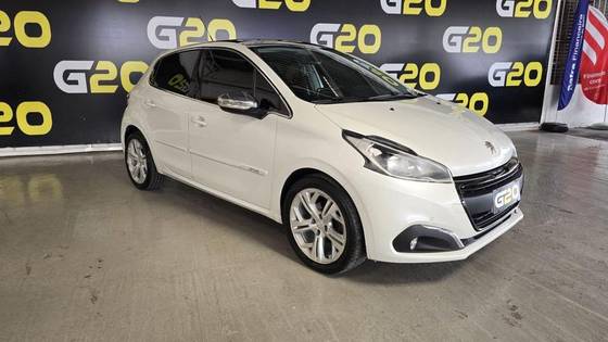 PEUGEOT 208 1.6 URBANTECH 16V FLEX 4P AUTOMÁTICO PEUGEOT 208 1.6 URBANTECH 16V FLEX 4P AUTOMÁTICO